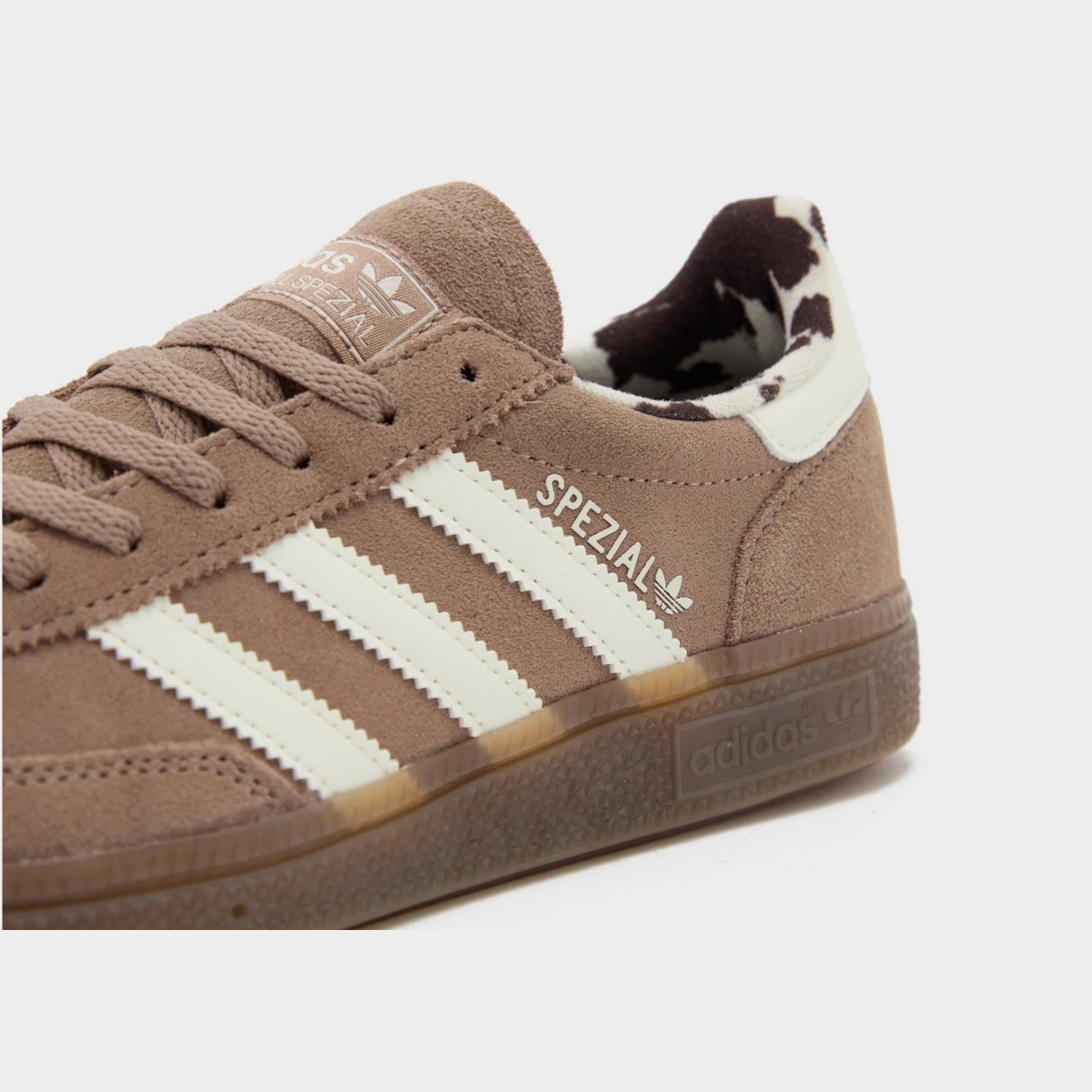 AD Spezial Cowprint